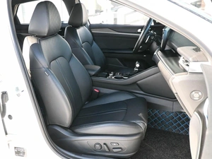 Седан Kia K5 2021 года, 2850000 рублей, Волгоград