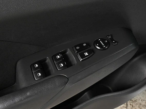 Седан Hyundai Solaris 2017 года, 1439000 рублей, Аксай