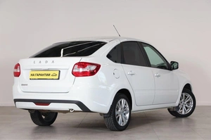 Лифтбек ВАЗ (LADA) Granta 2023 года, 759000 рублей, Новосибирск