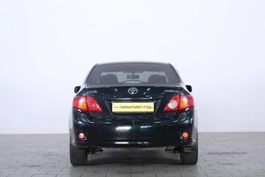 Седан Toyota Corolla 2008 года, 659000 рублей, Омск