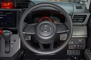 Минивэн Toyota Roomy 2021 года, 999000 рублей, Красноярск