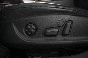 Седан Audi A6 2013 года, 1550000 рублей, Омск