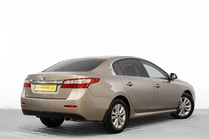 Седан Renault Latitude 2011 года, 899000 рублей, Барнаул