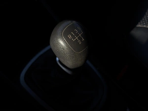 Хетчбэк Kia Rio 2013 года, 826000 рублей, Ижевск