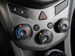 Седан Chevrolet Aveo 2012 года, 699000 рублей, Воронеж