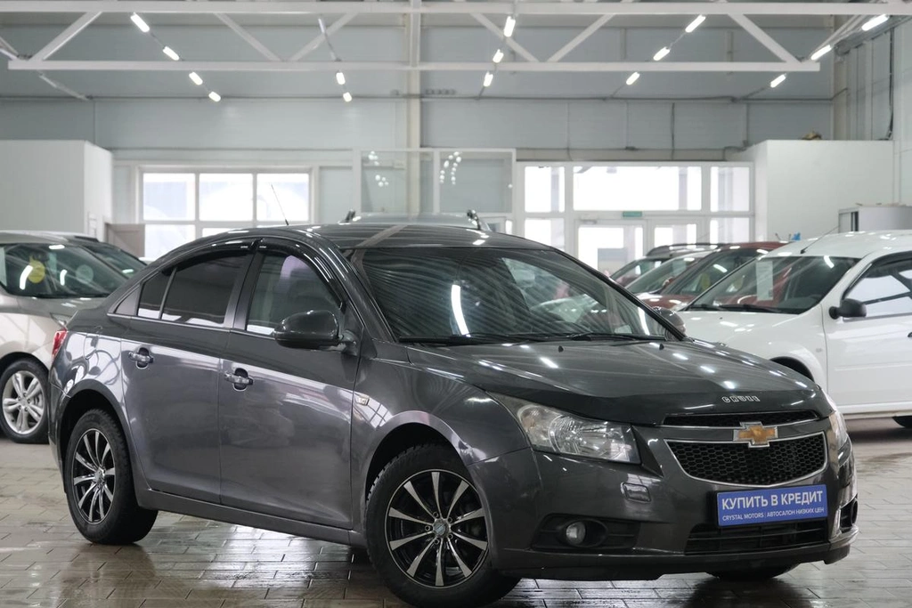 Седан Chevrolet Cruze 2012 года, 649000 рублей, Омск