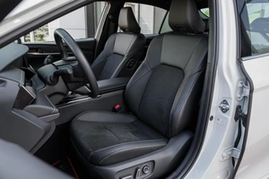 Седан Toyota Camry 2024 года, 4499000 рублей, Ульяновск