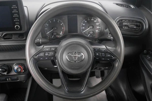 Хетчбэк Toyota Yaris 2021 года, 1439000 рублей, Кемерово