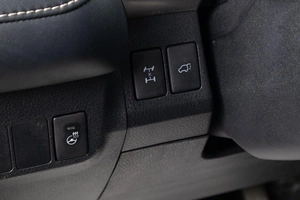 Внедорожник Toyota RAV4 2018 года, 2799000 рублей, Оренбург