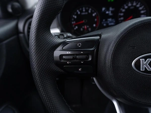 Хетчбэк Kia Rio X-Line 2019 года, 1499000 рублей, Саратов