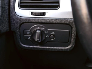 Внедорожник Volkswagen Touareg 2013 года, 2580000 рублей, Краснодар