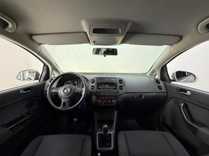 Хэтчбек Volkswagen Golf Plus 2012 года, 1100000 рублей, Смоленск