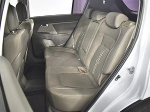 Внедорожник Kia Sportage 2011 года, 1035100 рублей, Казань