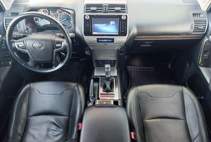 Внедорожник Toyota Land Cruiser Prado 2020 года, 5960000 рублей, Солонцы