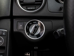 Седан Mercedes-benz C-класс 2011 года, 1179000 рублей, Краснодар