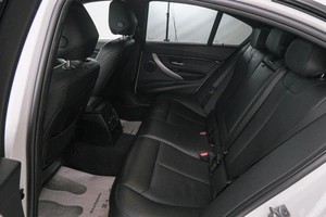 Седан BMW 3 серия 2018 года, 3099000 рублей, Красноярск