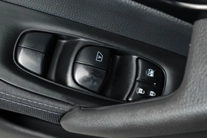 Внедорожник Nissan Qashqai 2017 года, 1599000 рублей, Тюмень