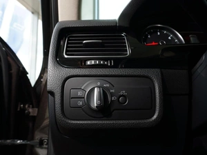 Внедорожник Volkswagen Touareg 2015 года, 2998000 рублей, Тверь