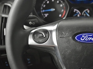 Хетчбэк Ford Focus 2011 года, 599000 рублей, Казань