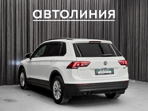Внедорожник Volkswagen Tiguan 2020 года, 2199000 рублей, Красноярск