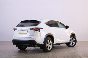 Внедорожник Lexus NX 2015 года, 3449000 рублей, Омск