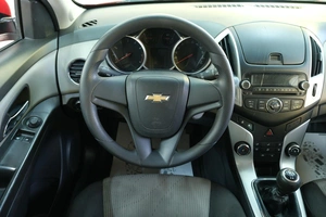 Седан Chevrolet Cruze 2013 года, 599000 рублей, Омск