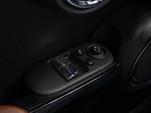 Хетчбэк MINI Cooper 2021 года, 2300000 рублей, Краснодар