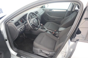 Седан Volkswagen Jetta 2016 года, 1385000 рублей, Орёл