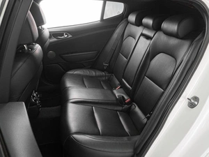 Лифтбек Kia Stinger 2018 года, 2999000 рублей, Тюмень