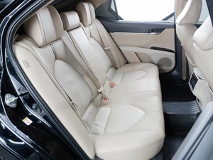 Седан Toyota Camry 2018 года, 3199000 рублей, Тюмень