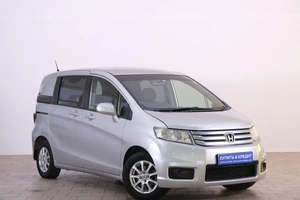Минивэн Honda Freed 2012 года, 1079000 рублей, Омск
