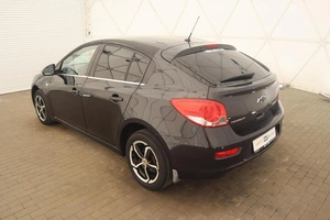 Хэтчбек Chevrolet Cruze 2011 года, 870000 рублей, Орёл