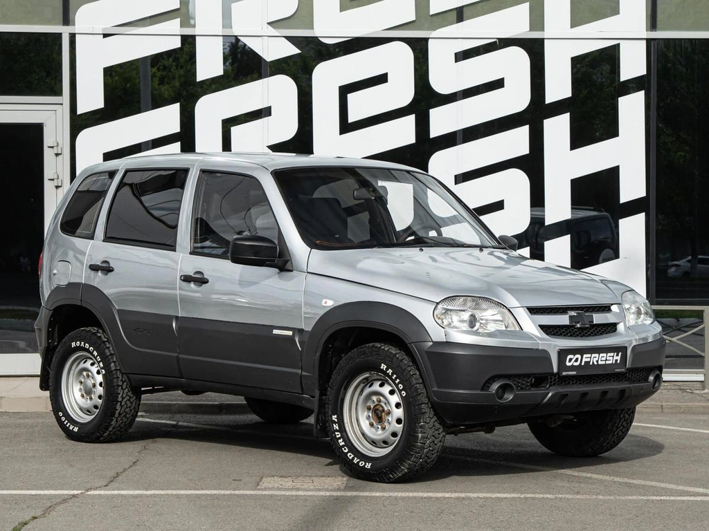 Внедорожник Chevrolet Niva 2014 года, 550000 рублей, Волгоград