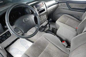 Внедорожник Toyota Land Cruiser 2007 года, 2299000 рублей, Тюмень