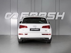 Внедорожник Audi Q5 2018 года, 3199000 рублей, Красный Пахарь