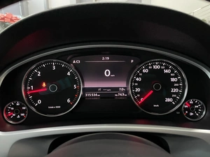 Внедорожник Volkswagen Touareg 2010 года, 1687000 рублей, Солонцы