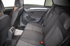 Хетчбэк Volkswagen Golf 2013 года, 919000 рублей, Пермь