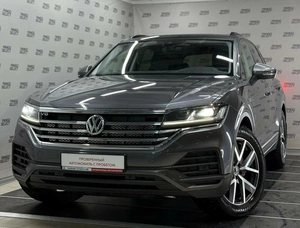 Внедорожник Volkswagen Touareg 2019 года, 4550000 рублей, Красноярск