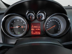 Хетчбэк Opel Astra 2013 года, 916000 рублей, Ставрополь