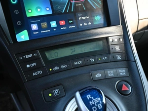 Лифтбек Toyota Prius 2011 года, 949000 рублей, Кирилловка