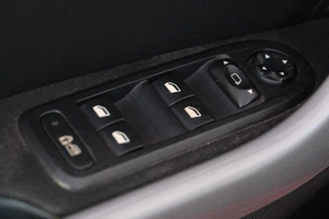 Хетчбэк Peugeot 308 2010 года, 589000 рублей, Омск