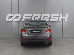 Седан Hyundai Solaris 2013 года, 869000 рублей, Воронеж