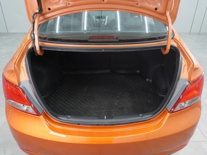 Седан Hyundai Solaris 2015 года, 999000 рублей, Воронеж