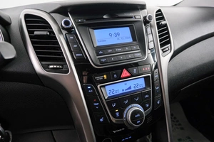 Хетчбэк Hyundai i30 2013 года, 849000 рублей, Красноярск