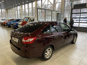 Седан ВАЗ (LADA) Granta 2015 года, 560000 рублей, Орёл