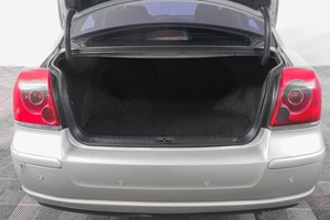 Седан Toyota Avensis 2003 года, 599000 рублей, Кемерово