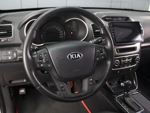 Внедорожник Kia Sorento 2017 года, 2079000 рублей, Омск