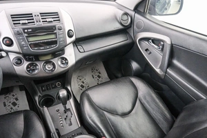 Внедорожник Toyota RAV4 2009 года, 1499000 рублей, Красноярск