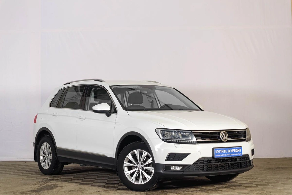 Внедорожник Volkswagen Tiguan 2017 года, 2119000 рублей, Тюмень