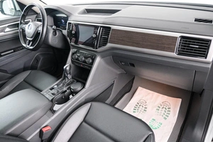 Внедорожник Volkswagen Teramont 2018 года, 3829000 рублей, Красноярск